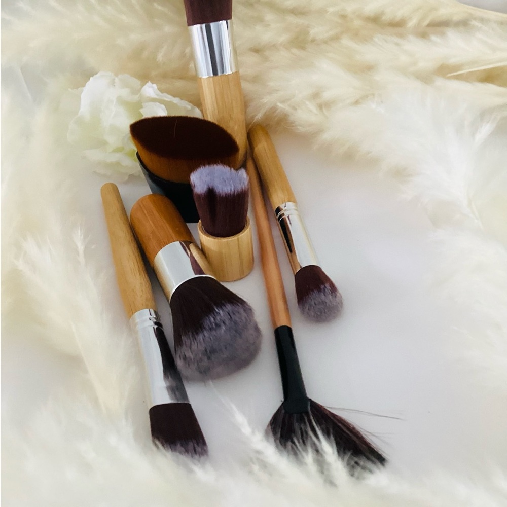 Wooden Makeup Brush Mix And Match For Your Everyday Needs 7pcs